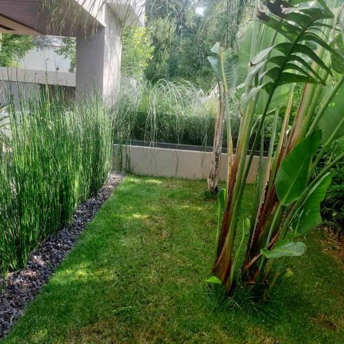 ΦΥΣΙΚΑ ΠΕΤΡΩΜΑΤΑ Ψηφίδα Μαύρη. 001