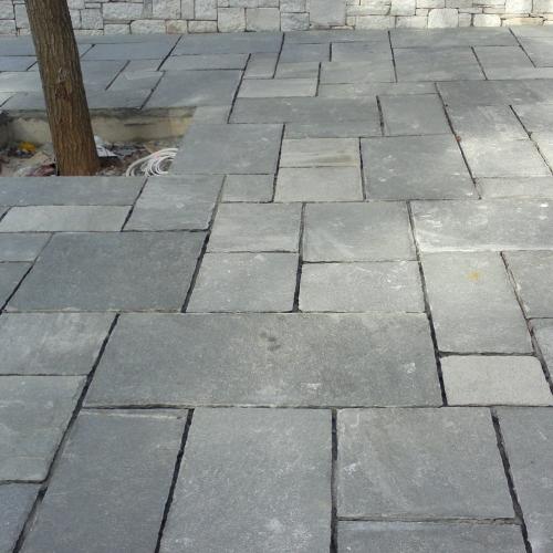 ΦΥΣΙΚΑ ΠΕΤΡΩΜΑΤΑ Πέτρα Καβάλας Γωνιασμένη Τετραγωνισμένη Δια Χειρός. 001
