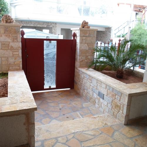 ΦΥΣΙΚΑ ΠΕΤΡΩΜΑΤΑ Πέτρα Αλβανίας Ακανόνιστη Κίτρινη. 001
