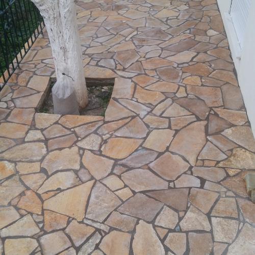 ΦΥΣΙΚΑ ΠΕΤΡΩΜΑΤΑ Πέτρα Αλβανίας Ακανόνιστη Κίτρινη. 001