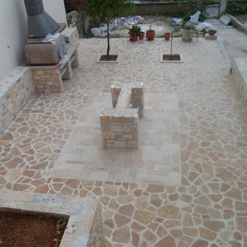 ΦΥΣΙΚΑ ΠΕΤΡΩΜΑΤΑ Πέτρα Αλβανίας Ακανόνιστη Κίτρινη. 001