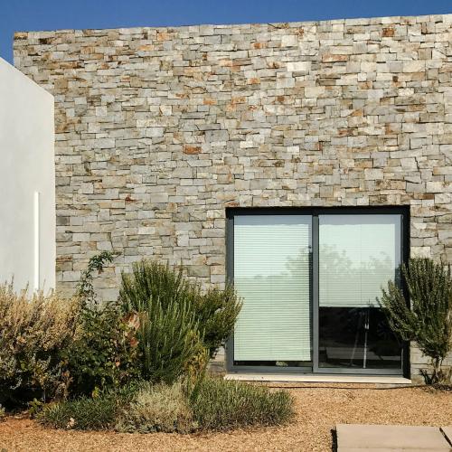 ΦΥΣΙΚΑ ΠΕΤΡΩΜΑΤΑ 002